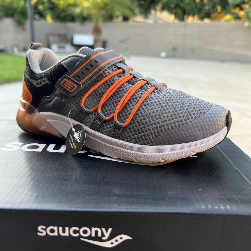 Saucony Flash Glow 2.0 Shoes Boys Size 2M Gray Orange Light Up LED Sneakers